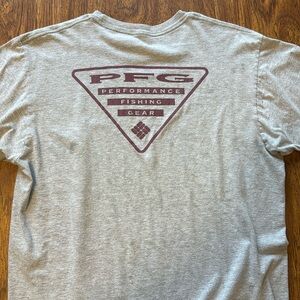 Large Grey Columbia PFG T-Shirt